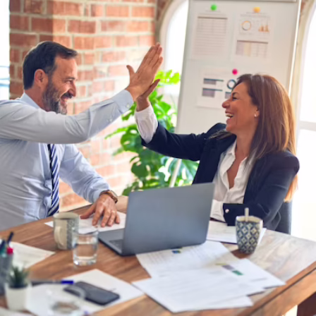 Geschäftsbesprechung – Struktur und Kommunikation SAM Innovate